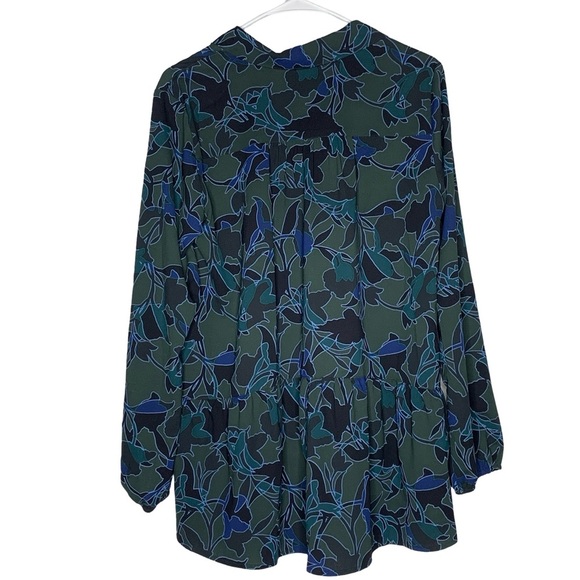 Logo By Lori Goldstein Green , Blue and Black Oversized Button Down Shirt - Picture 2 of 5